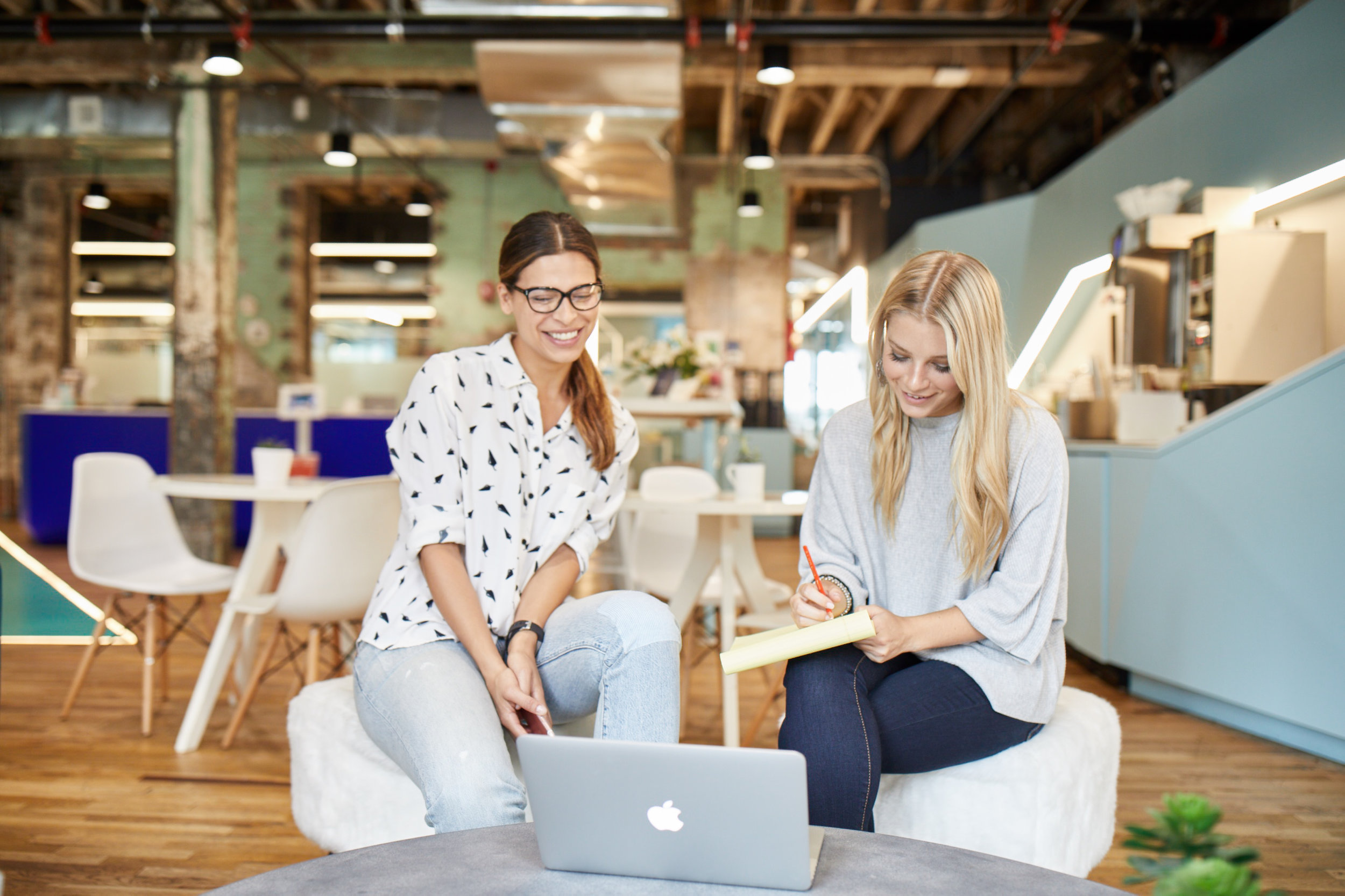 The Benefits of a Collaborative Workspace - Bond Collective
